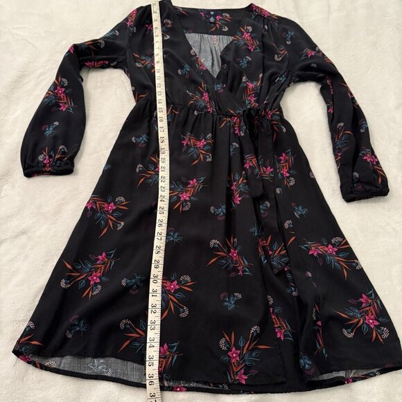 GAP Black Wrap Dress With Pink Floral Print Long Sleeve Size Small Church - Picture 3 of 13